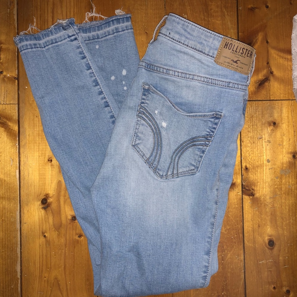 hollister high waisted skinny jeans